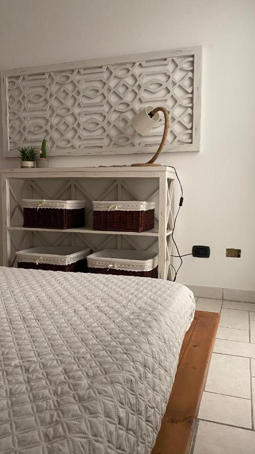 Apartament Stefania Porto Pino Zewnętrze zdjęcie
