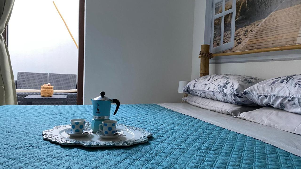 Apartament Stefania Porto Pino Zewnętrze zdjęcie