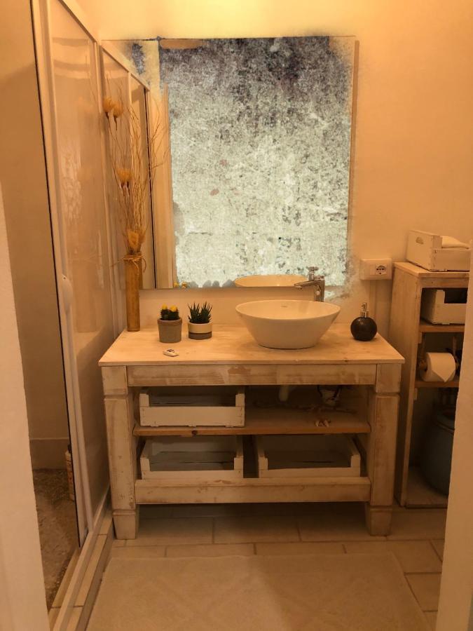 Apartament Stefania Porto Pino Zewnętrze zdjęcie