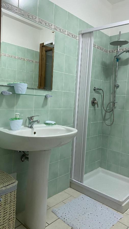 Apartament Stefania Porto Pino Zewnętrze zdjęcie